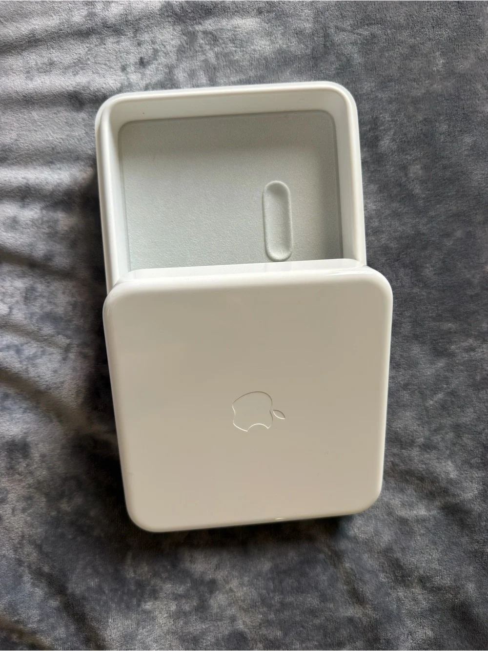 Original Apple Storage Box + USB-C to Lightning Cables + SIM Eject Tools